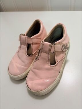Keds Mary Jane’s Patent Pink